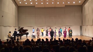 zou_cocert_2014-2-2_3rd_2520001.jpg